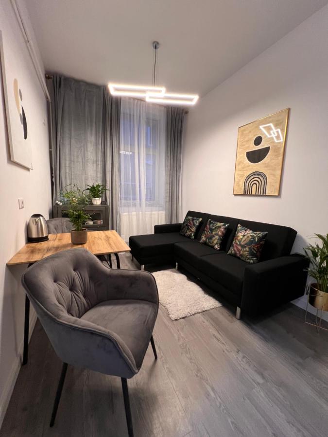 Musai Apartment Brasov Bagian luar foto